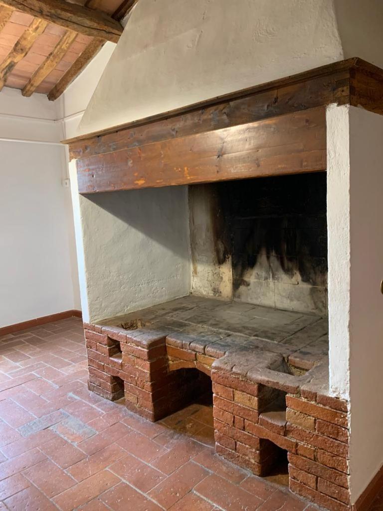 Agriturismo Diffuso Monte Oliveto Maggiore Chiusure エクステリア 写真